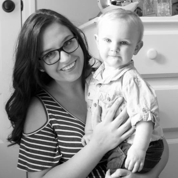 Meet your Posher, Rachel - Picture 1 of 1